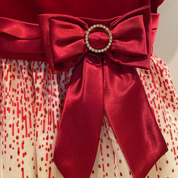 Dress - Picture 3 of 8